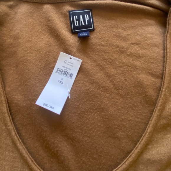 NWT GAP knit dress in size small (tall) - Picture 4 of 8